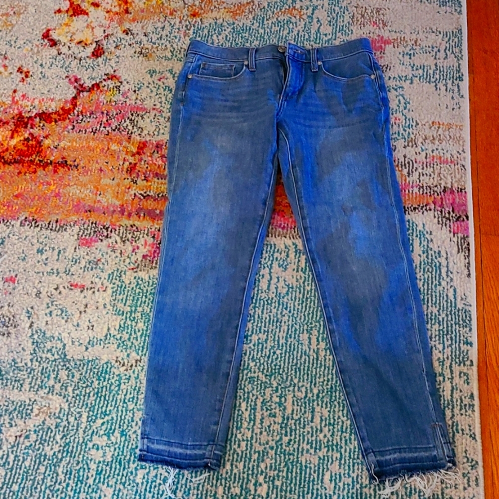Banana Republic skinny jeans as 27